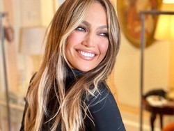 Diet Jennifer Lopez yang Bikin Penampilannya Langsing dan Seksi di Usia 52