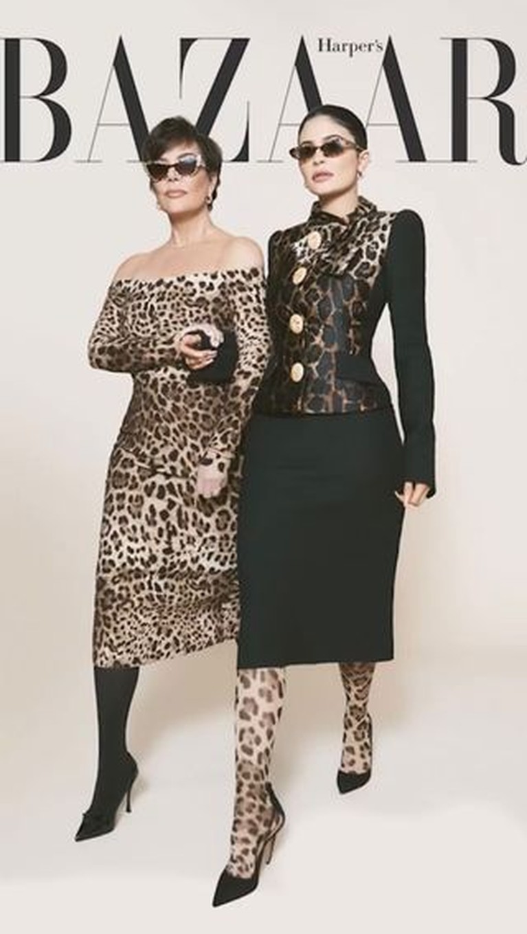 Gaya Tasya Farasya & Sang Ibunda Tiru Gaya Photoshoot Kylie dan Kris Jenner Gaya Tasya Farasya & Sang Ibunda Tiru Photoshoot Kylie dan Kris Jenner