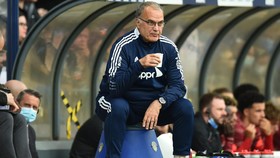 Leeds United Resmi Pecat Marcelo Bielsa