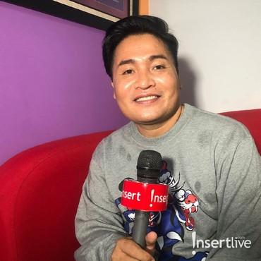 Merry Asisten Raffi Ahmad Fitting Baju Pengantin, Diragukan Hanya Konten