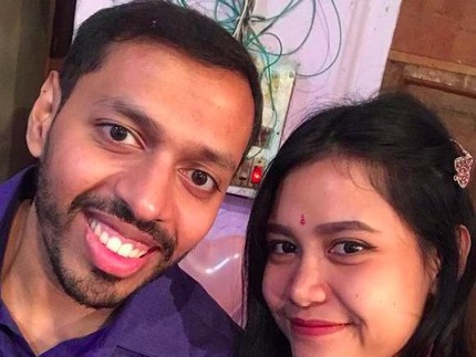 Cerita Pertemuan Eks Pramugari RI & Suami India, Merasa Aneh Gara-gara Ini