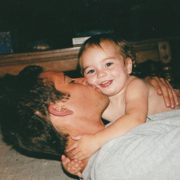 <p>Aktor Hollywood Paul Walker meninggal dunia pada 30 November 2013 silam. Namun, sosoknya tak pernah hilang di hati pnggemarnya. Tak terkecuali bagi putri semata wayangnya, Meadow Rain Walker. (Foto: Instagram @paulwalker)</p>