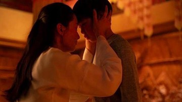 CURHAT FALA CHEN SALAH TINGKAH DI DEPAN TONY LEUNG