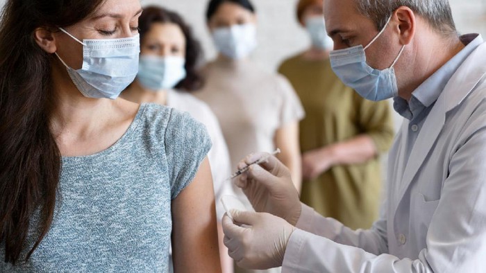 4 Fakta Sindrom Guillain-Barre, Gangguan Saraf Langka yang Konon Bisa Terjadi Usai Vaksin AstraZeneca 4 Fakta Sindrom Guillain-Barre, Gangguan Saraf Langka yang Konon Bisa Terjadi Usai Vaksin AstraZeneca