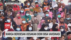 VIDEO: Warga Berdesak-desakan Demi Bisa Vaksin
