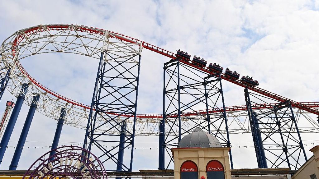Usai 106 Tahun, Roller Coaster Tertua Ini Pensiun dari Taman Hiburan