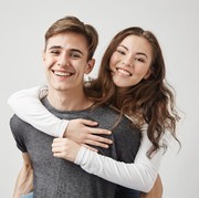 Sebelum 'Bosan' Dijadikan Alasan Klise untuk Putus, Ini Lho 5 Tips Menjaga Hubungan Tetap Romantis!