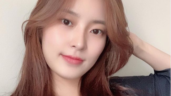 D.ana, salah satu anggota girlband SONAMOO, mengumumkan keluar dari grup tersebut.