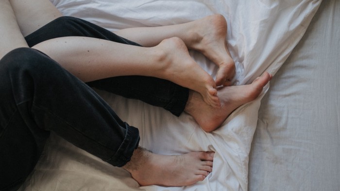 6 Bahaya yang Mengintai Saat Melakukan Seks Anal, Hati-hati Bisa Memicu Kanker Anus!