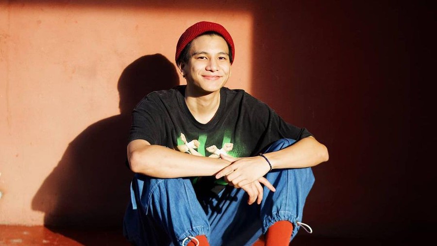 Phum Viphurit Phum Viphurit