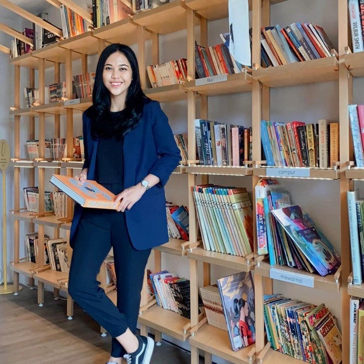 <p>Tania Widjaya pun tetap optimistis dan percaya diri. Wanita kelahiran 1994 itu berhasil membuktikannya pada orang-orang yang sempat meragukannya, Bunda. (Foto: Instagram @taniawidjaya)</p>