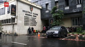 VIDEO: Polisi Periksa Kepala Lapas Kelas 1 Tangerang