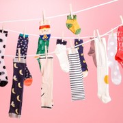 6 Ide Kreasi Kaus Kaki Bekas Jadi Berguna! Nggak Nyangka Ternyata Bisa Jadi Berbagai Macam Benda