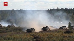 VIDEO: 2 Robot Tempur Rusia Tampil Di Latihan Perang