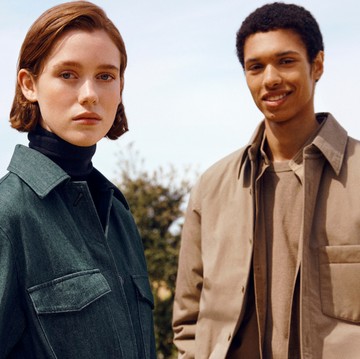 img-title Koleksi Terbaru Uniqlo U Buktikan Bahwa Inovasi Teknologi Dapat Berpadu Apik dengan Desain yang Wearable