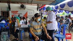 Bupati Kaimana Papua Barat Ungkap Masih Ada Penolakan Vaksin
