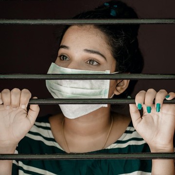 img-title Jadi Perdebatan, Dokter Sebut Orang yang Belum Pernah Kena COVID-19 Tak Punya Teman