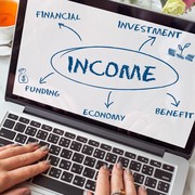 Nggak ingin Hari Tua Punya Masalah Finansial? Pastikan Kamu Lakukan Ini di Usia 20 atau 30-an, Beauties!
