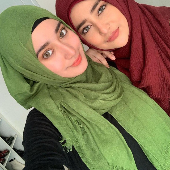 <p>Terlebih lagi, wajah Cindy yang awet muda membuat ia dan sang putri terlihat percis seperti adik dan kakak. Bagaimana menurut Bunda? (Foto: Instagram)</p>
