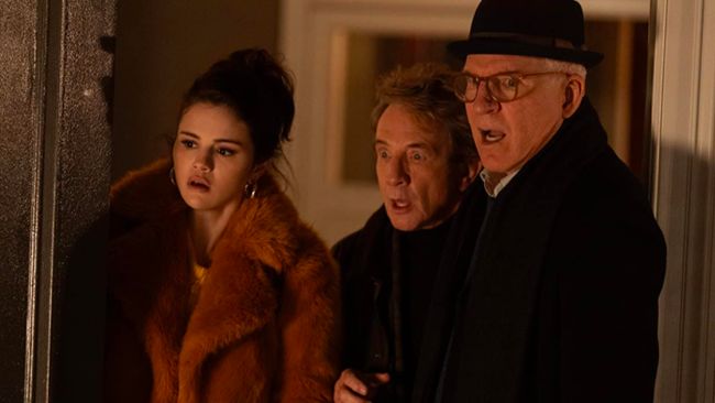 Only Murders in the Building merupakan serial bertema kriminal tapi berbalut komedi yang dibintangi oleh Selena Gomez, Steve Martin, dan Martin Short.