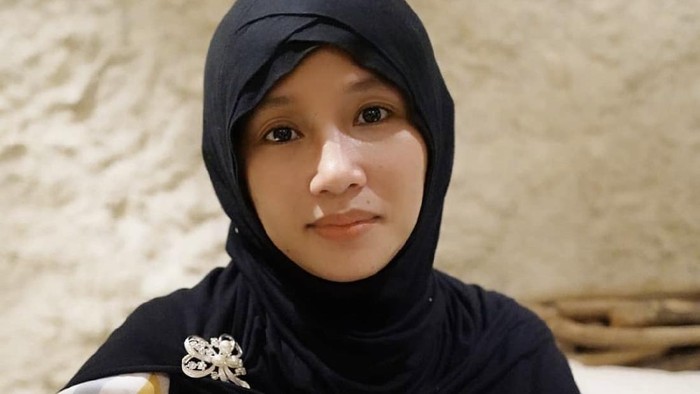 pengusaha Lebak, Fatimah Az Zahra, merintis bisnis hingga menjadi miliarder.