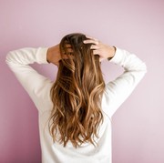 Punya Permasalahan Rambut Rontok? Ramuan Ini Bisa Jadi Solusinya!