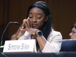 Pesenam AS Simone Biles Buka-bukaan Soal Pelecehan Seksual, Salahkan FBI