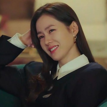 img-title 6 Tas Mewah Son Ye Jin di 'Crash Landing on You', Dari Gucci Hingga Dior!