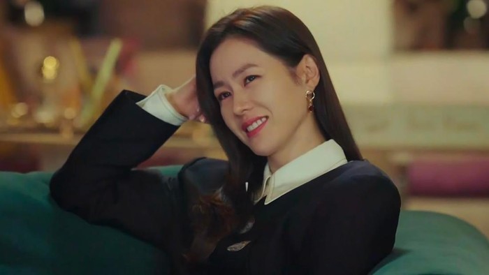 6 Tas Mewah Son Ye Jin di 'Crash Landing on You', Dari Gucci Hingga Dior! 6 Tas Mewah Son Ye Jin di 'Crash Landing on You', Dari Gucci Hingga Dior!