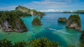 3 Objek Wisata di Kaimana yang Bisa Saingi Raja Ampat