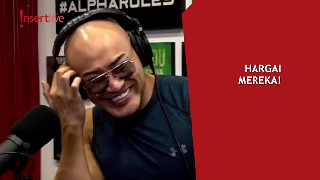 Nyinyiri Santri Tutup Telinga Saat Dengar Musik, Deddy Corbuzier Banjir Hujatan