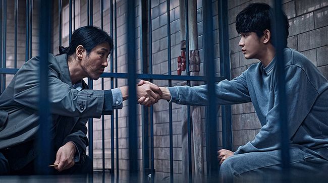 Kim Soo-hyun berusaha membersihkan nama baiknya dari tudingan sebagai pembunuh dalam teaser terbaru drama One Ordinary Day.