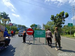 Hari Pertama Gage di Ancol, Puluhan Kendaraan Berpelat Genap Diputar Balik