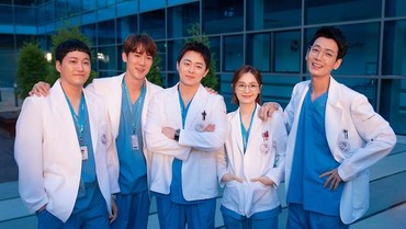 img-title Bukan Cuma Fans, Bintang 'Hospital Playlist' Berharap Ada Musim Ketiga