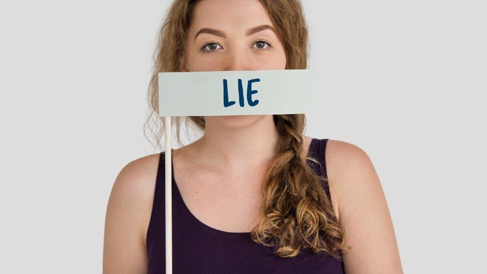 Cara Mudah Deteksi Kebohongan Seseorang Lewat Gerakan Tubuh, Jangan Sampai Tertipu!