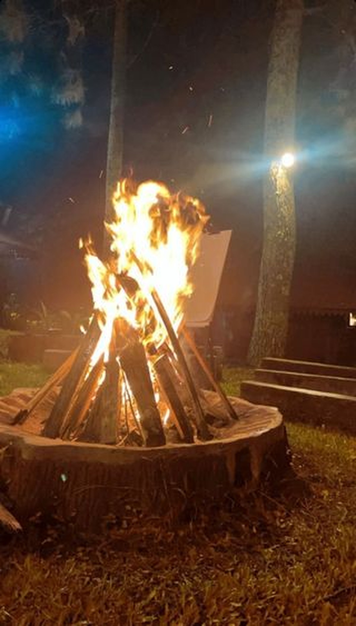 Atta Halilintar dan Aurel Hermansyah babymoon jalan-jalan ke bandung&period; Yuk kita intip momen mewah babymoon mereka&excl;