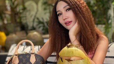 img-title Niat Jadi Oppa Korea, Lucinta Luna Malah Disebut Mirip Roy Kiyoshi