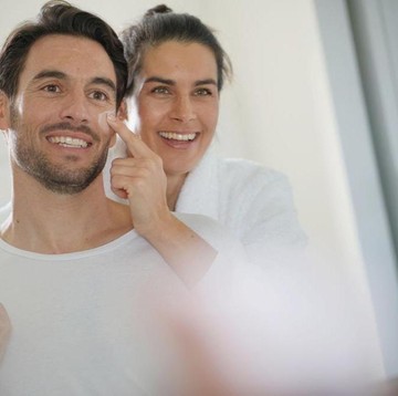 img-title Tips Pilih Skincare yang Cocok Buat Pria Menurut Dokter! Cek Buat Kamu Info ke Pasangan, Nih