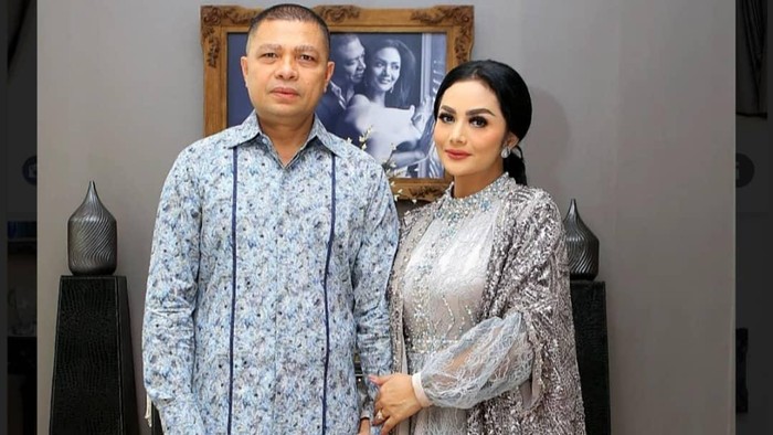 Krisdayanti dan Raul Lemos Miliki Kekayaan Berjumlah Fantastis! Ini Daftar 'Gudang Duitnya' Krisdayanti dan Raul Lemos Miliki Kekayaan Berjumlah Fantastis! Ini Daftar 'Gudang Duitnya'