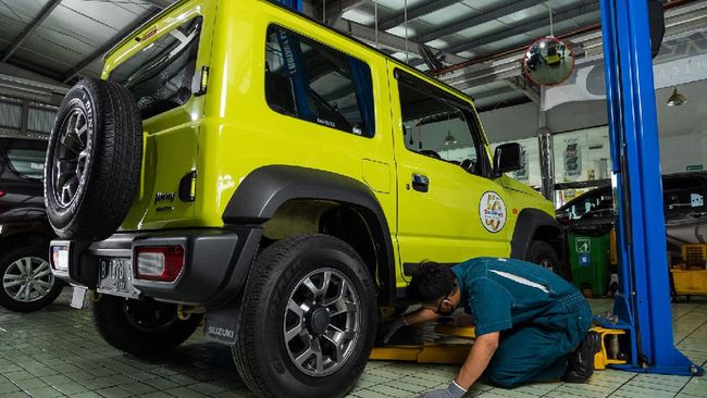 Suzuki Indonesia Recall Jimny, Masalah Oli Rembes Suzuki Indonesia melakukan recall 21 Jimny masalah perembesan oli dan memperbaiki ribuan unit terkait masalah pintu.