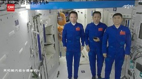 VIDEO: Kapsul Antariksa Bawa Astronaut China Pulang ke Bumi