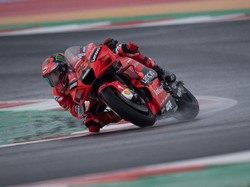 Hasil FP3 MotoGP San Marino: Bagnaia Tercepat, Rossi-Marquez Crash