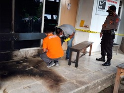 Kronologi Teror Molotov di Kantor LBH Yogya