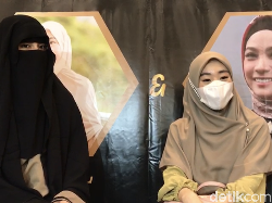 Larissa Chou atau Alvin Faiz, Istri Kedua Mendiang Arifin Ilham Bela Siapa?