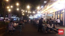 Ramai Tamu Malam Minggu di Area Publik Jakarta