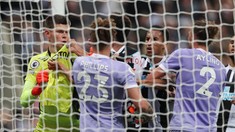 FOTO: Newcastle vs Leeds Sama Kuat di St. James Park