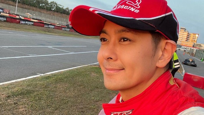 Potret Aktor Jimmy Lin