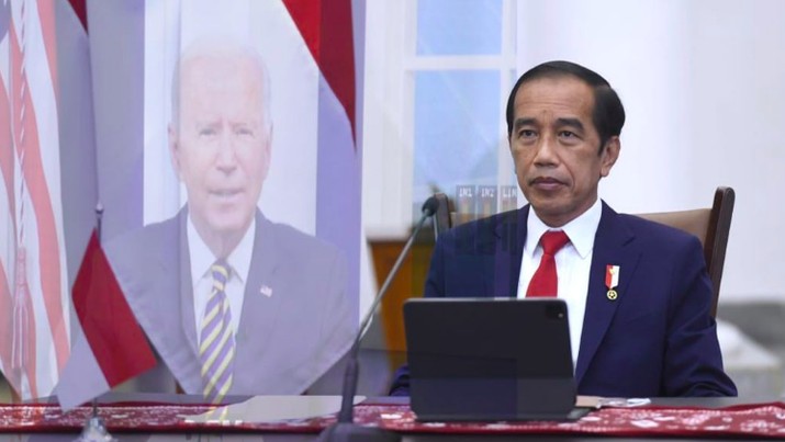 Presiden Joko Widodo menjadi satu dari sepuluh kepala negara atau kepala pemerintahan yang mengikuti Major of Economies on Energy and Climate 2021 yang digelar secara virtual pada Jumat, 17 September 2021. Dari Istana Kepresidenan Bogor, Presiden mengikuti forum yang berisi negara-negara utama dalam pembahasan tentang energi dan perubahan iklim tersebutFoto: Lukas - Biro Pers Sekretariat Presiden