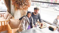 7 Potret Penyanyi Siti Liza dan Suami Bule Turki, Kini Sudah Dikaruniai Anak