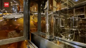 VIDEO: Melihat Tempat Penyulingan Wiski Pertama di Manhattan